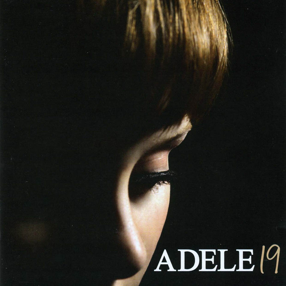 Adele-19-Frontal.jpg