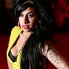 Amy Winehouse ingresada en un centro de desintoxicaci&oacute;n
