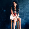 Amy Winehouse muri&oacute; por beber demasiado alcohol