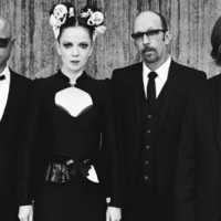 Garbage llega el tétrico clip de 'Big Bright World'