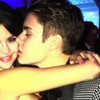 Justin Bieber y Selena Gomez bailan muy juntitos