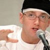 Retiran una denuncia contra Eminem por dar una paliza a un hombre