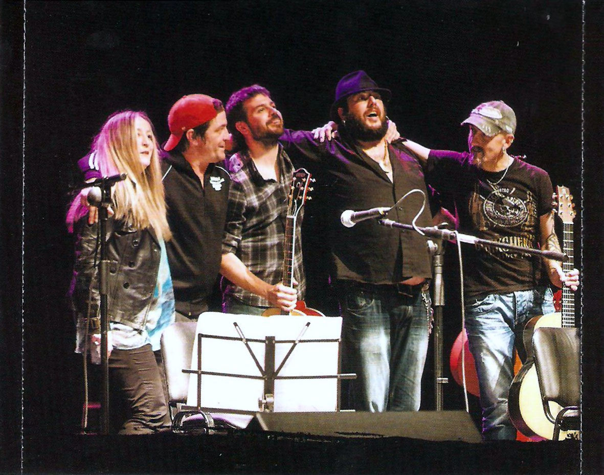 Cartula Interior Trasera de Aurora Beltran, Boni, Kutxi Romero - Concierto Por El Dravet