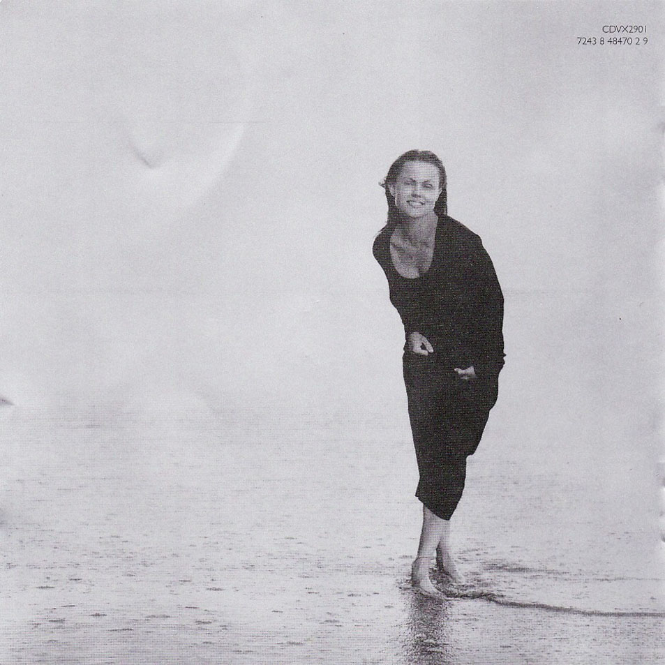 Cartula Interior Frontal de Belinda Carlisle - A Place On Earth: The Greatest Hits (Limited Edition)