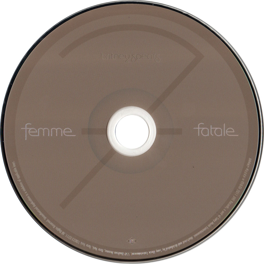Cartula Cd de Britney Spears - Femme Fatale (Deluxe Edition)