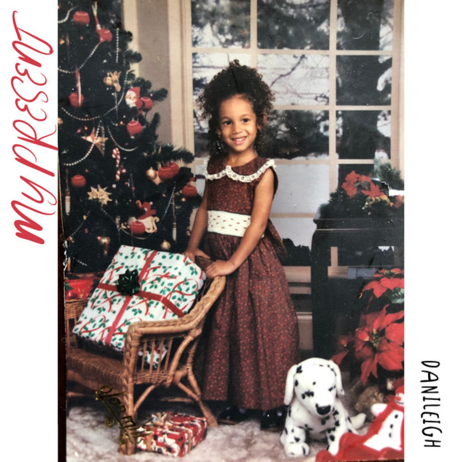 Cartula Frontal de Danileigh - My Present (Ep)