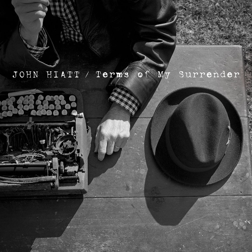 Cartula Frontal de John Hiatt - Terms Of My Surrender (Deluxe Edition)