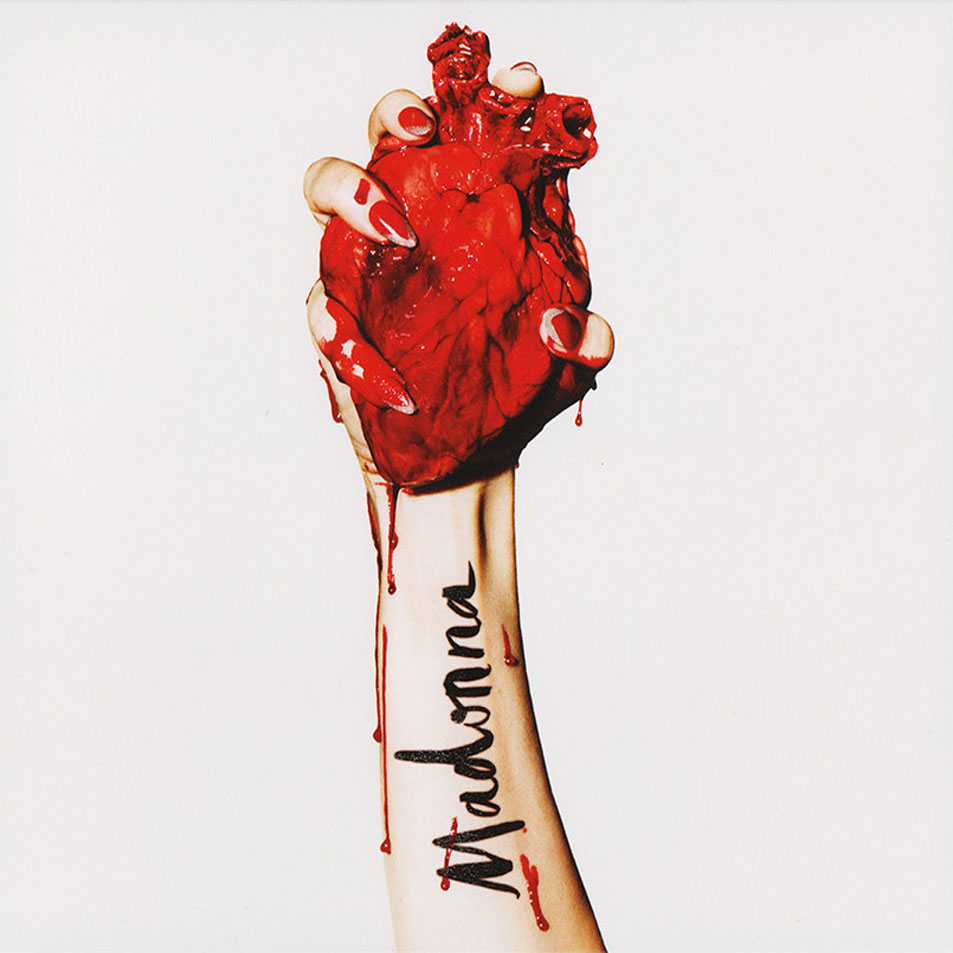 Cartula Interior Frontal de Madonna - Rebel Heart (Super Deluxe Edition)