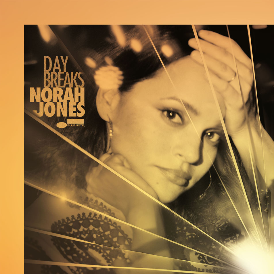 Cartula Frontal de Norah Jones - Day Breaks