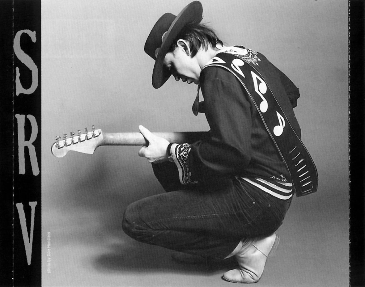 Cartula Interior Trasera de Stevie Ray Vaughan And Double Trouble - Texas Flood (1999)