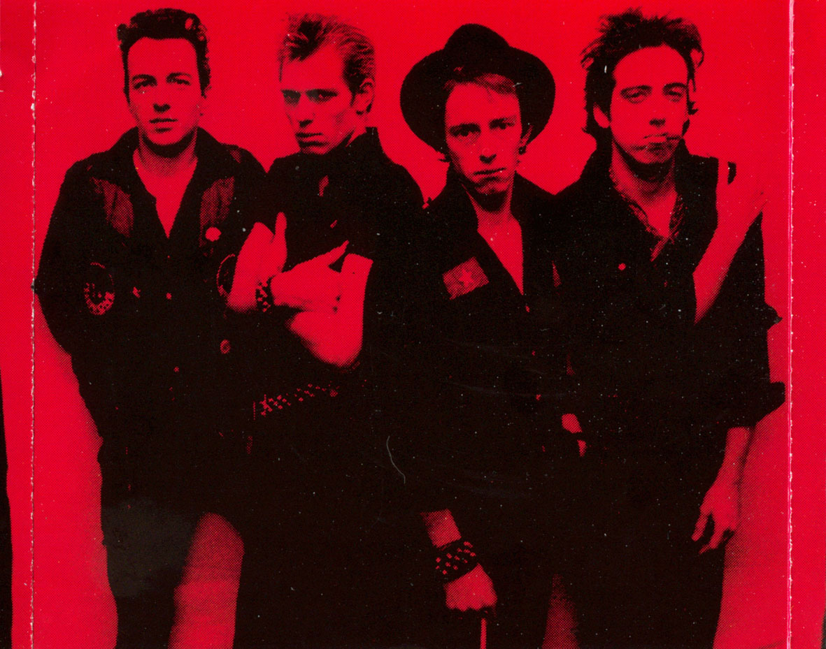 Cartula Interior Trasera de The Clash - The Story Of The Clash Volume 1