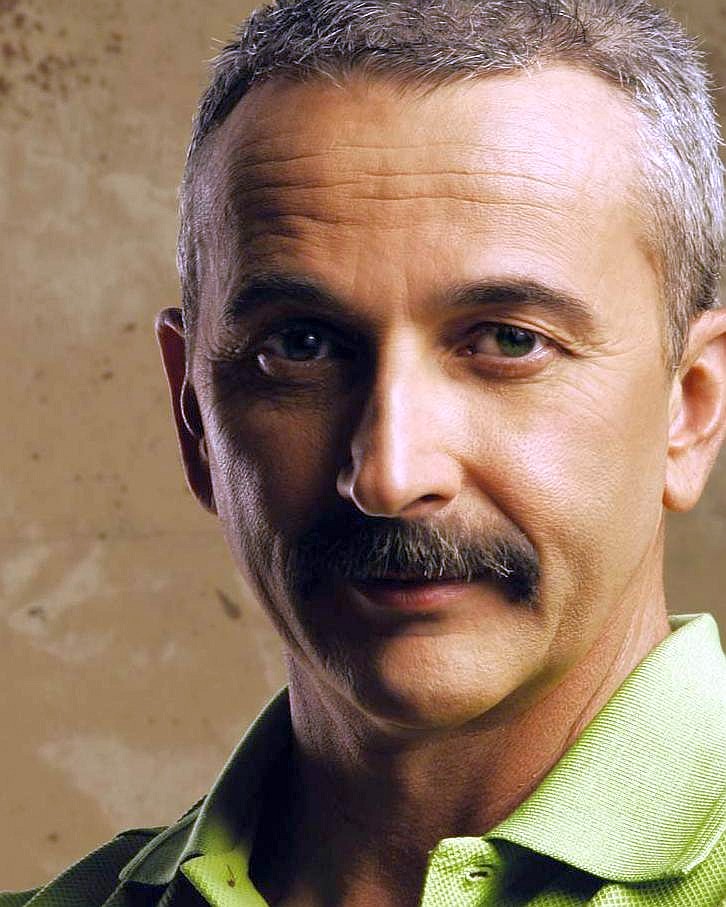 Foto de Aaron Tippin  nmero 43731