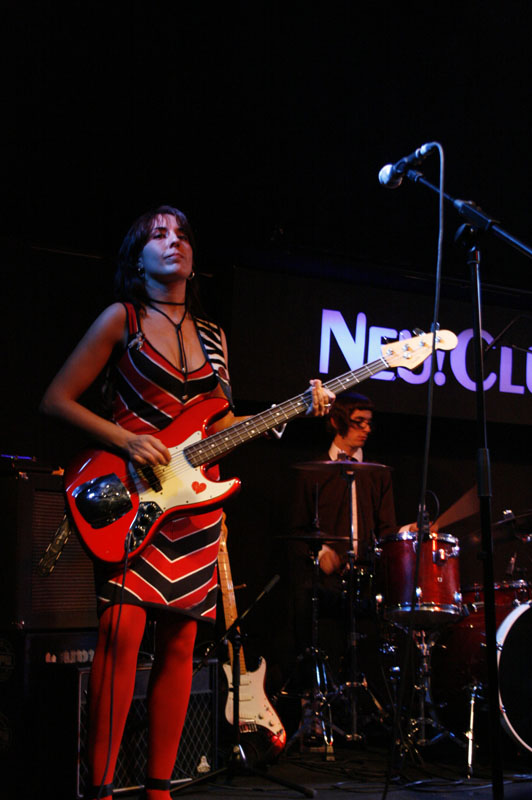 Foto de Cola Jet Set  nmero 33324