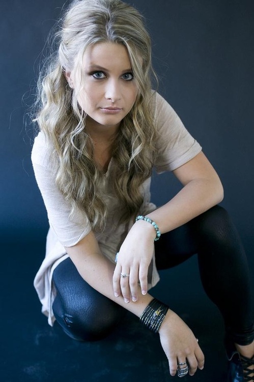 Foto de Savannah Outen  nmero 39517