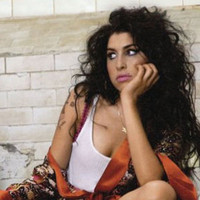Amy Winehouse de nuevo en el hospital