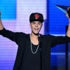 Bieber triunfó en los AMA