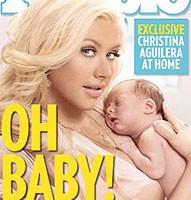 Christina Aguilera contenta con su cuerpo posparto