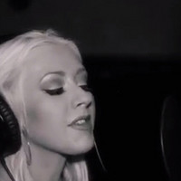 Christina Aguilera estrena 'How I Feel' y 'Say Something' en The Voice