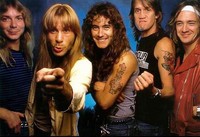 Diez años de Iron Maiden en un solo disco