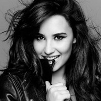 Escucha y alucina con Demi Lovato en 'Cool For The Summer',nuevo!!