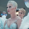 Katy Perry es el robot de Zed en el video de '365'