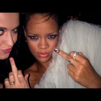 Katy Perry por Rihanna, guerra de divas en twitter por los VMA's