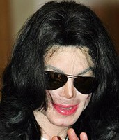 Michael Jackson se traslada a Europa y vuelve a los tribunales