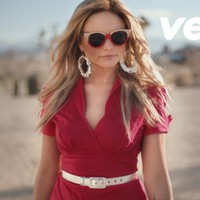 Miranda Lambert 'Little Red Wagon' video oficial