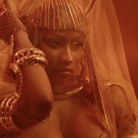 Nicki Minaj estrena 'Ganga Burns' con video incluído