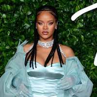 Rihanna documental millonario bye Amazon
