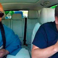 Viral de Stevie Wonder compartiendo coche con James Corden 